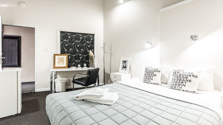 <b>Airport Hotel Sydney Room</b>. Images powered by <a href="https://www.leonardoworldwide.com/" title="Leonardo Worldwide" target="_blank">Leonardo</a>.