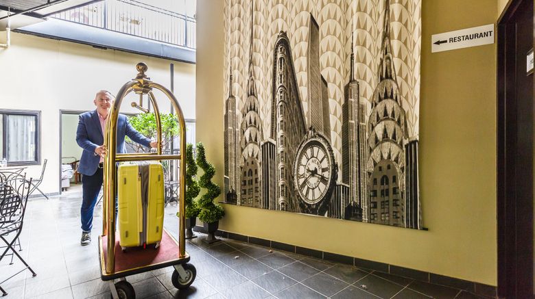 <b>Airport Hotel Sydney Lobby</b>. Images powered by <a href="https://www.leonardoworldwide.com/" title="Leonardo Worldwide" target="_blank">Leonardo</a>.