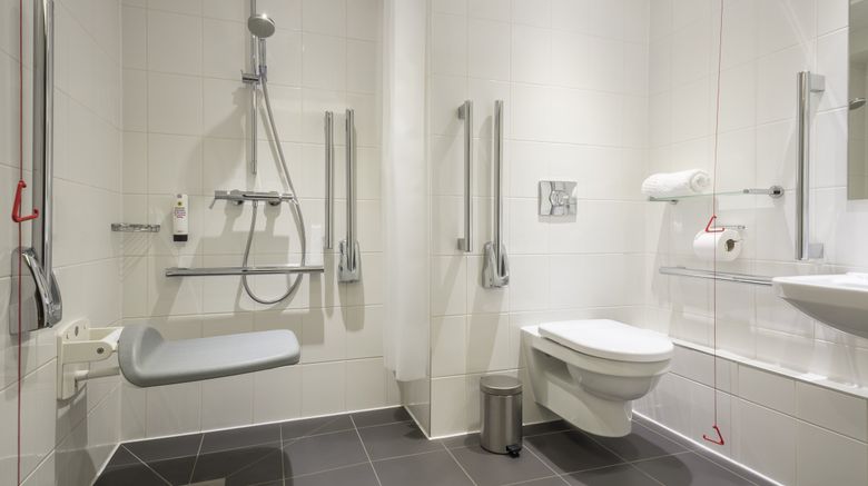 <b>Point A Shoreditch Room</b>. Images powered by <a href="https://www.leonardoworldwide.com/" title="Leonardo Worldwide" target="_blank">Leonardo</a>.