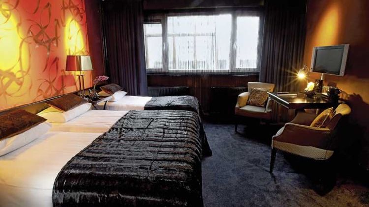 Hotel Sebastian's Room