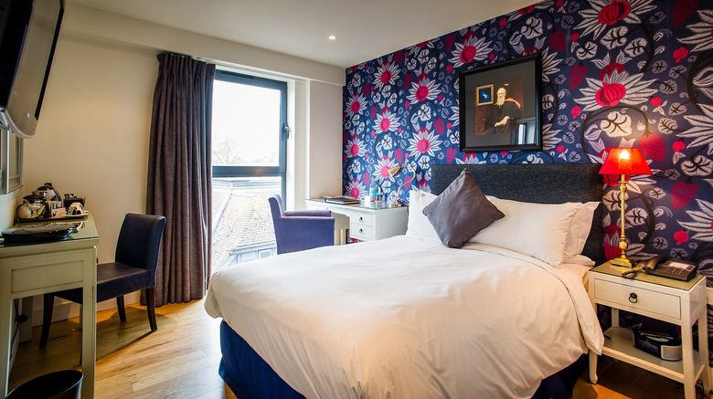 <b>The Varsity Hotel Room</b>. Images powered by <a href="https://www.leonardoworldwide.com/" title="Leonardo Worldwide" target="_blank">Leonardo</a>.