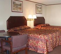 Red Carpet Inn Room