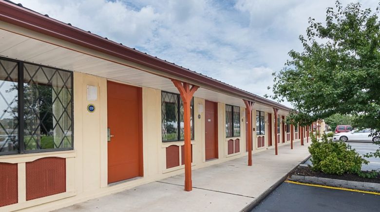 <b>Scottish Inns New Cumberland Exterior</b>. Images powered by <a href="https://www.leonardoworldwide.com/" title="Leonardo Worldwide" target="_blank">Leonardo</a>.
