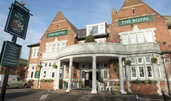Royal Hotel Scunthorpe Exterior