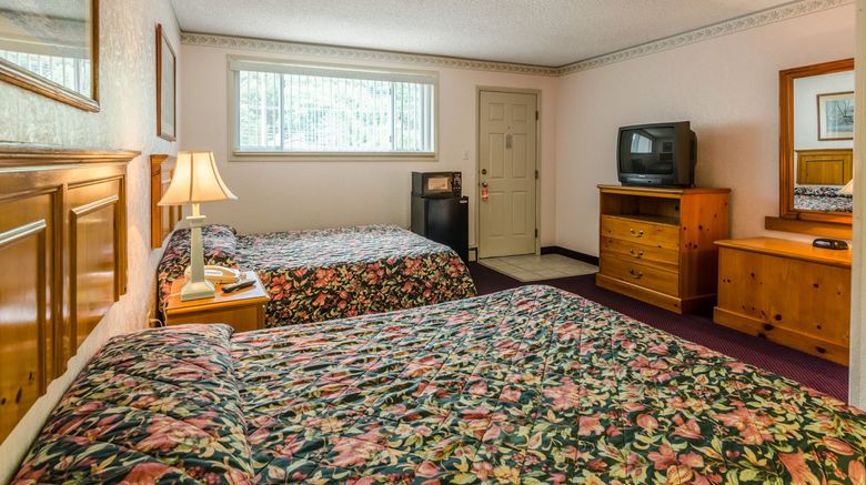 <b>Highland Hills Cabins-A Master Hosts Room</b>. Images powered by <a href="https://www.leonardoworldwide.com/" title="Leonardo Worldwide" target="_blank">Leonardo</a>.