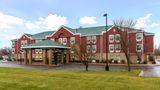 Redwood Lodge Exterior