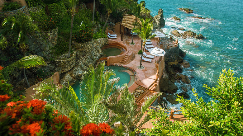 <b>La Casa Que Canta Pool</b>. Images powered by <a href="https://www.leonardoworldwide.com/" title="Leonardo Worldwide" target="_blank">Leonardo</a>.