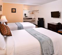 Red Carpet Inn Room