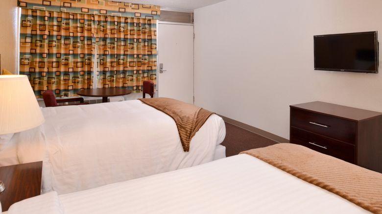 <b>Red Carpet Inn Room</b>. Images powered by <a href="https://www.leonardoworldwide.com/" title="Leonardo Worldwide" target="_blank">Leonardo</a>.