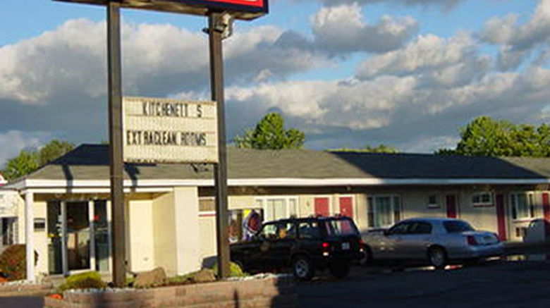 Red Carpet Inn Exterior. Images powered by <a href="https://www.leonardoworldwide.com" target="_blank" rel="noopener">Leonardo</a>.