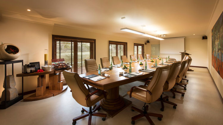 Constance Lemuria, Seychelles Meeting