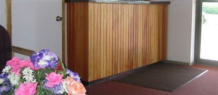 Red Carpet Inn Lobby