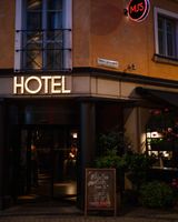 MJ's Hotel