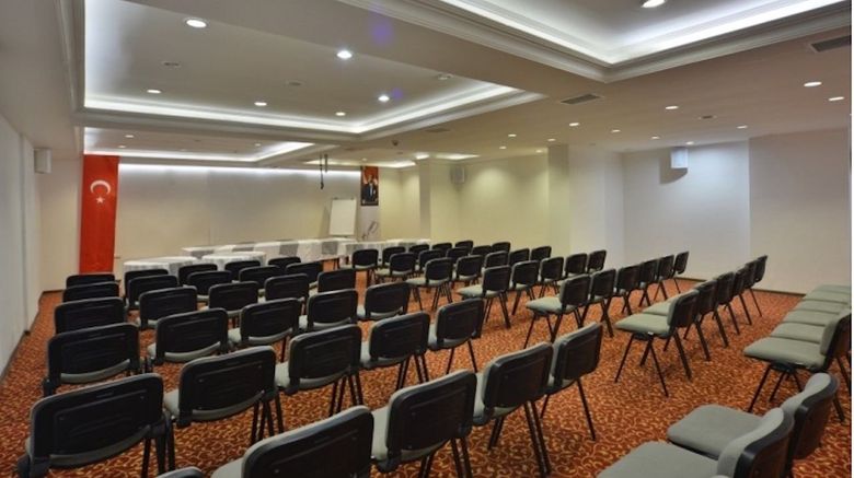 <b>White City Beach Hotel Meeting</b>. Images powered by <a href="https://www.leonardoworldwide.com/" title="Leonardo Worldwide" target="_blank">Leonardo</a>.