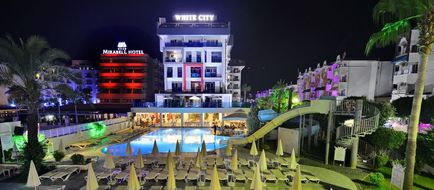 White City Beach Hotel Exterior