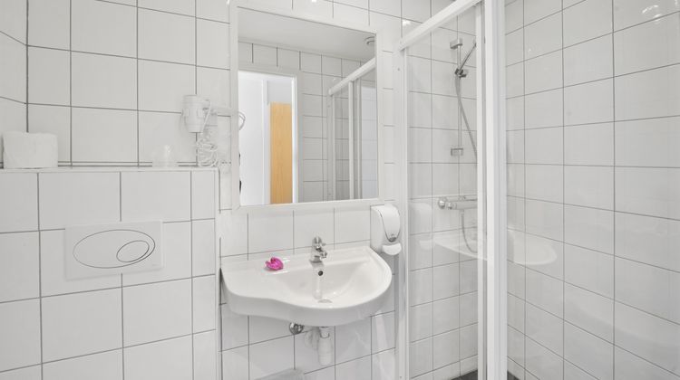 Astoria Hotell Room
