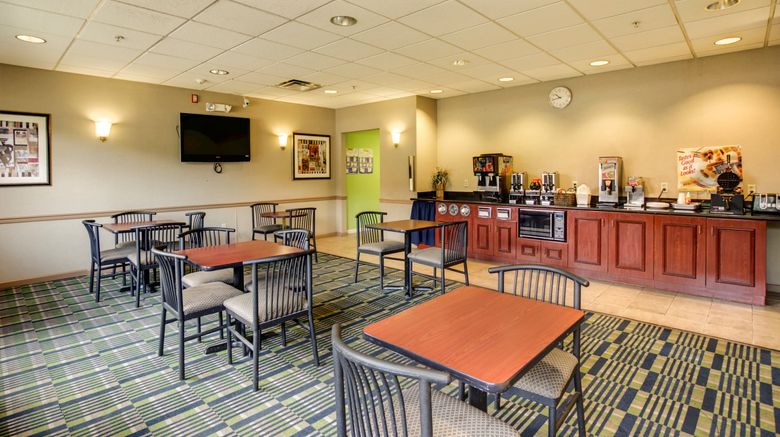 <b>Red Carpet Inn Whippany Restaurant</b>. Images powered by <a href="https://www.leonardoworldwide.com/" title="Leonardo Worldwide" target="_blank">Leonardo</a>.