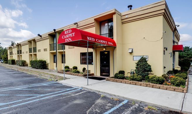 Red Carpet Inn Whippany Exterior