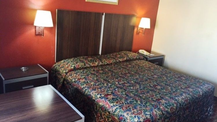 Scottish Inn & Suites, Houston Room