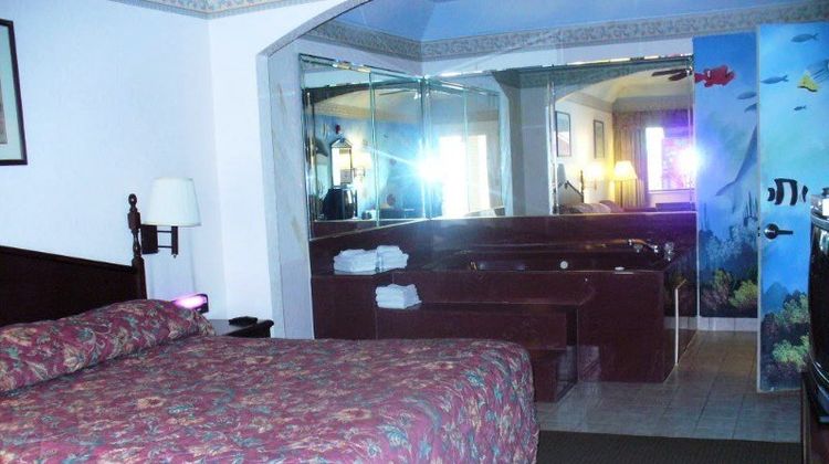 Scottish Inn Room