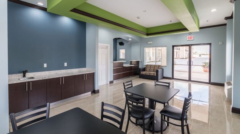 <b>Scottish Inns & Suites Restaurant</b>. Images powered by <a href="https://www.leonardoworldwide.com/" title="Leonardo Worldwide" target="_blank">Leonardo</a>.