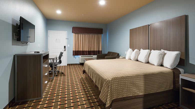 <b>Scottish Inns & Suites Crosby Room</b>. Images powered by <a href="https://www.leonardoworldwide.com/" title="Leonardo Worldwide" target="_blank">Leonardo</a>.