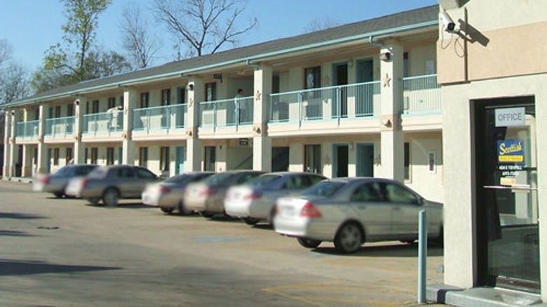 <b>Scottish Inn Exterior</b>. Images powered by <a href="https://www.leonardoworldwide.com/" title="Leonardo Worldwide" target="_blank">Leonardo</a>.
