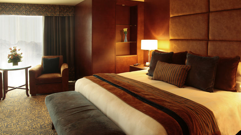 <b>Al Ain Rotana Hotel Suite</b>. Images powered by <a href="https://www.leonardoworldwide.com/" title="Leonardo Worldwide" target="_blank">Leonardo</a>.