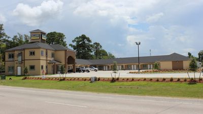 Scottish Inns & Suites Highway146