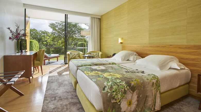 <b>Quinta da Casa Branca Room</b>. Images powered by <a href="https://www.leonardoworldwide.com/" title="Leonardo Worldwide" target="_blank">Leonardo</a>.
