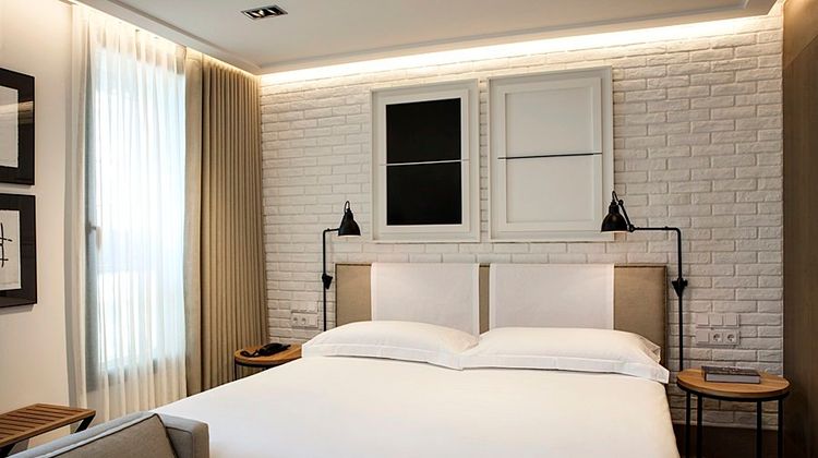 The Corner Hotel Room