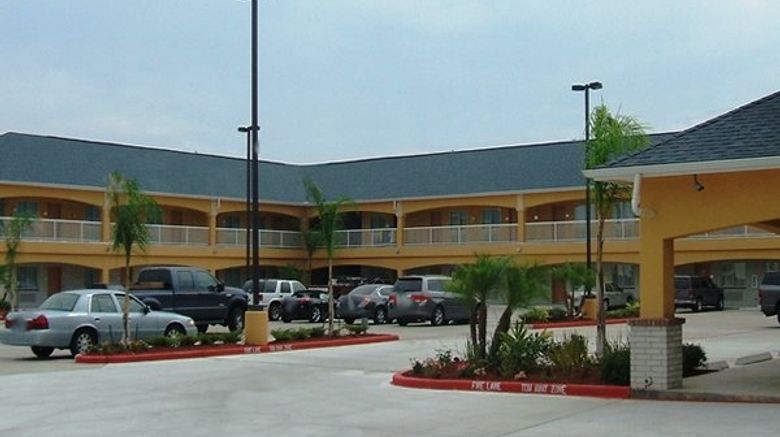 <b>Scottish Inns & Suites Timber Exterior</b>. Images powered by <a href="https://www.leonardoworldwide.com/" title="Leonardo Worldwide" target="_blank">Leonardo</a>.