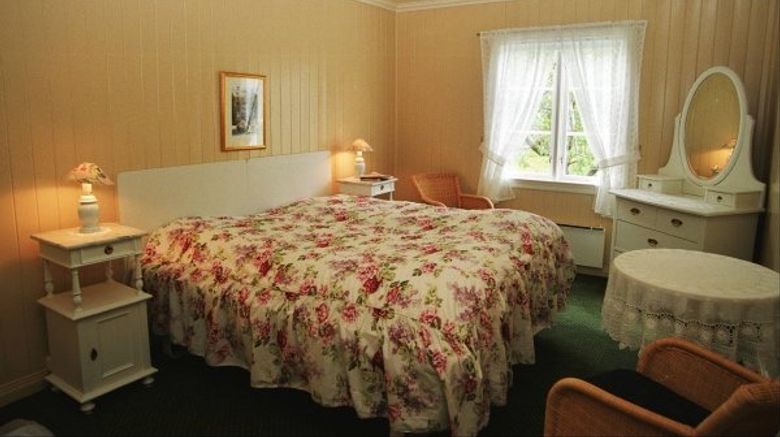 <b>Utne Hotel Room</b>. Images powered by <a href="https://www.leonardoworldwide.com/" title="Leonardo Worldwide" target="_blank">Leonardo</a>.