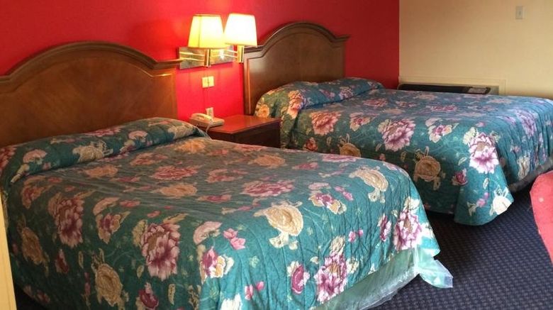 <b>Scottish Inn Nashville Room</b>. Images powered by <a href="https://www.leonardoworldwide.com/" title="Leonardo Worldwide" target="_blank">Leonardo</a>.
