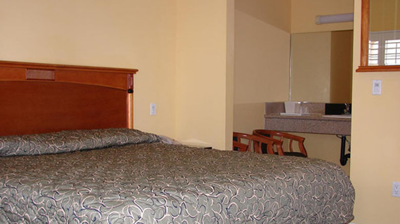 <b>Scottish Inns Maywood/Commerce Room</b>. Images powered by <a href="https://www.leonardoworldwide.com/" title="Leonardo Worldwide" target="_blank">Leonardo</a>.