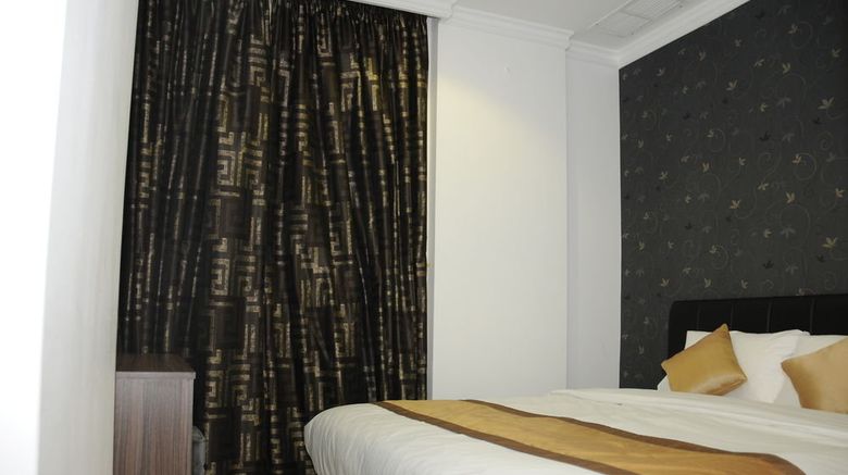 <b>TOP Al Muhanna Plaza Luxury Apartments Room</b>. Images powered by <a href="https://www.leonardoworldwide.com/" title="Leonardo Worldwide" target="_blank">Leonardo</a>.