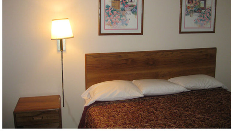 <b>Scottish Inns Troy, AL Room</b>. Images powered by <a href="https://www.leonardoworldwide.com/" title="Leonardo Worldwide" target="_blank">Leonardo</a>.