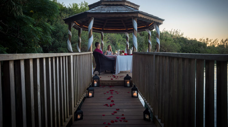 Grotto Bay Beach Resort Restaurant