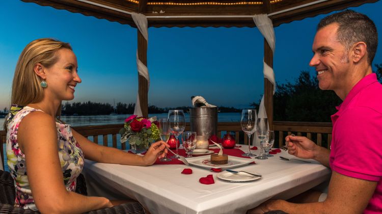 Grotto Bay Beach Resort Restaurant