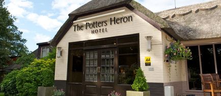 Potters Heron Exterior