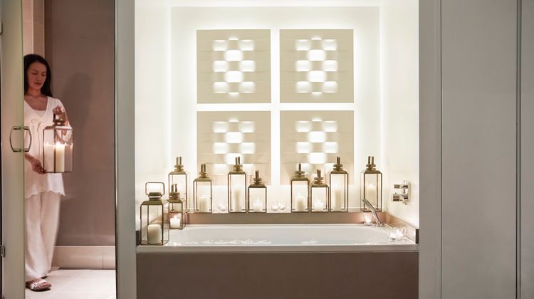 COMO Metropolitan London Spa