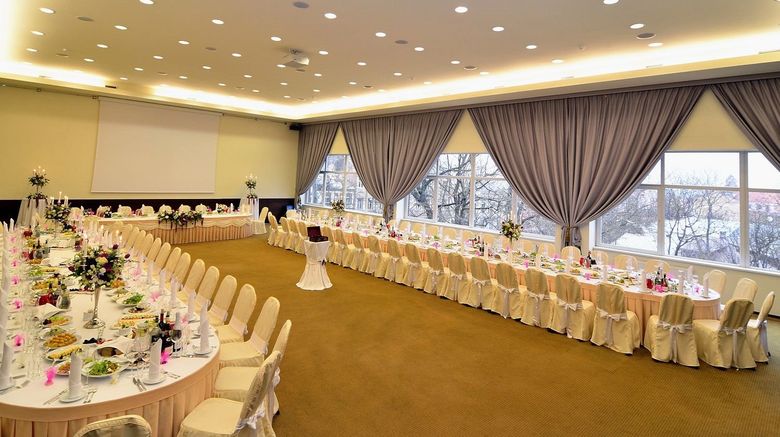 <b>Panorama Hotel Meeting</b>. Images powered by <a href="https://www.leonardoworldwide.com/" title="Leonardo Worldwide" target="_blank">Leonardo</a>.