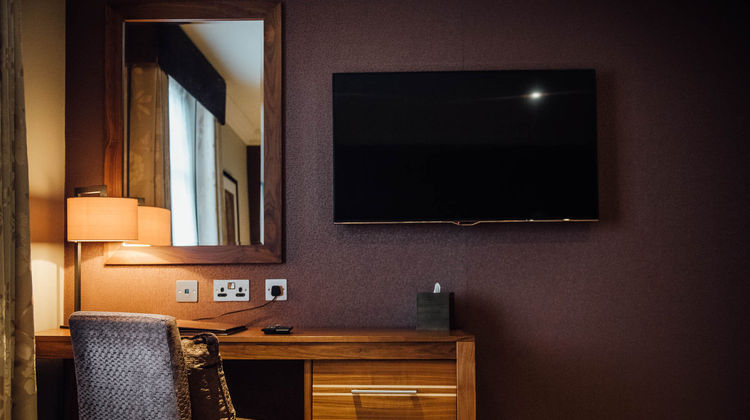Busby Hotel Room