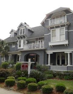 Riverdale Inn