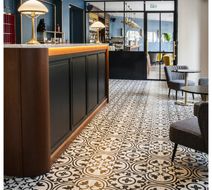 Hotel Andre Latin Lobby