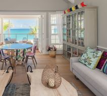 Thanda Island Villa Lobby