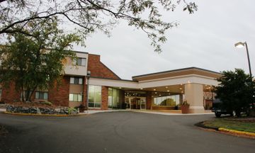 Holiday Inn Hotel & Suites St Cloud