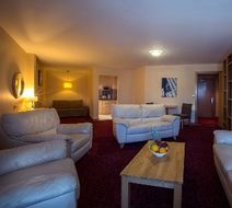 Westgrove Hotel Room