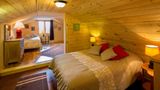 Pourvoirie du Cap au Leste Room