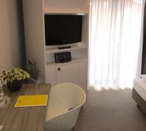 Hotel Schweizer Hof Room